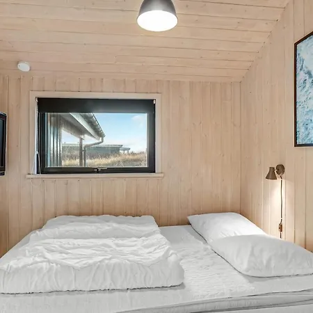 3 Bedroom Awesome In Harboore Casa de Férias